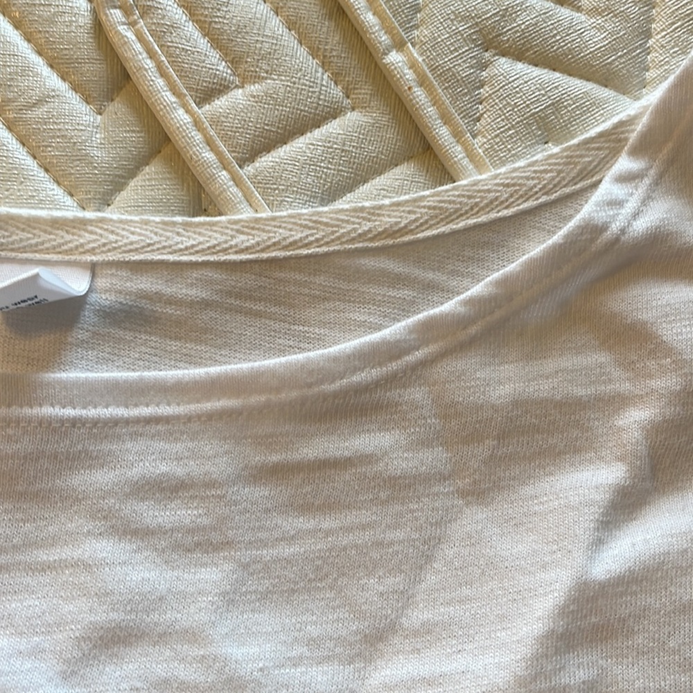Old Navy 3/4 sleeve striped top (1) - Picture 6 of 6